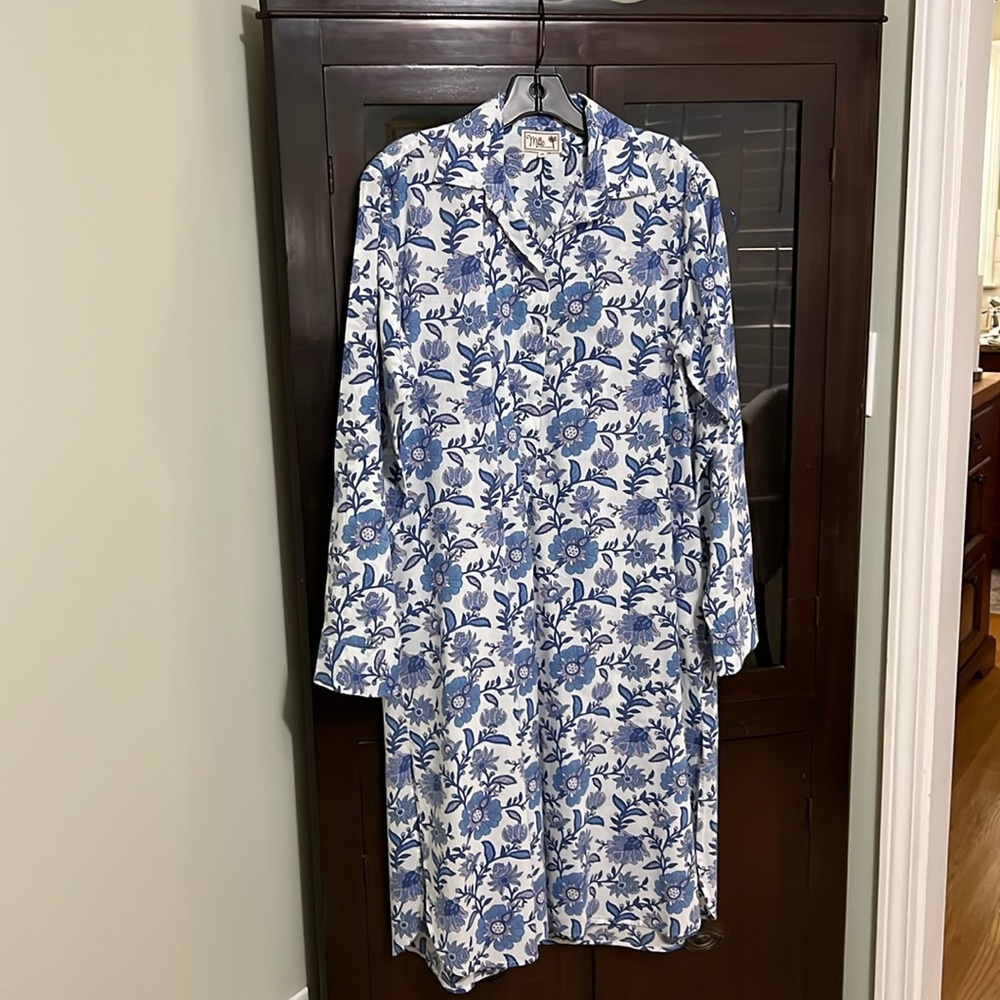 Mille Romy Dress Blue Floral, size Medium, 100%cotton. Excellent condition